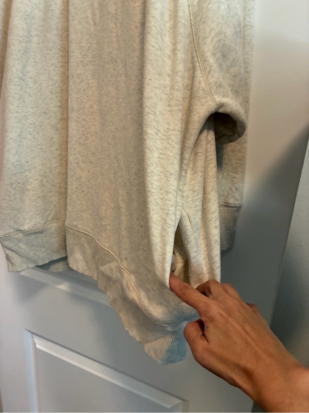 aerie Relaxed Scoop Neck Sweatshirt in Cream - Picture 4 of 4